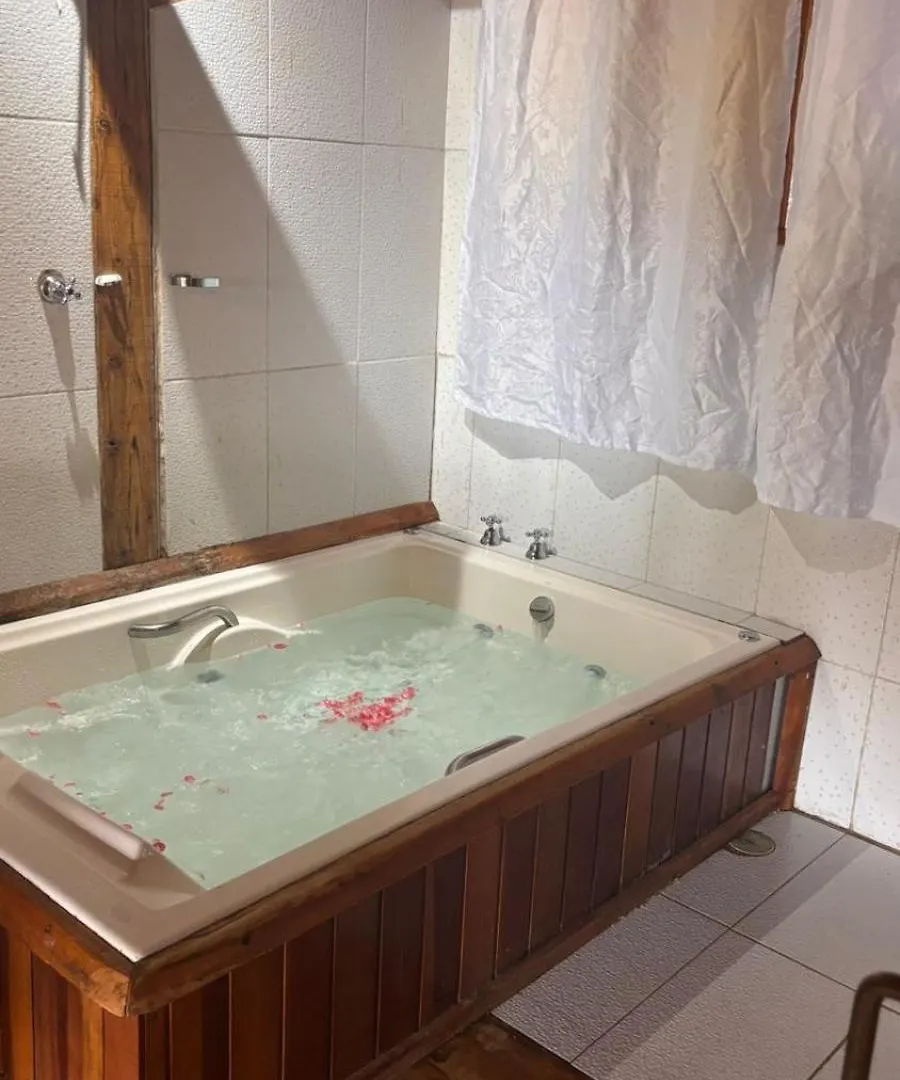 Suite Rustica Aconchego - Com Banheira De Hidromassagem Campos do Jordao Brazil