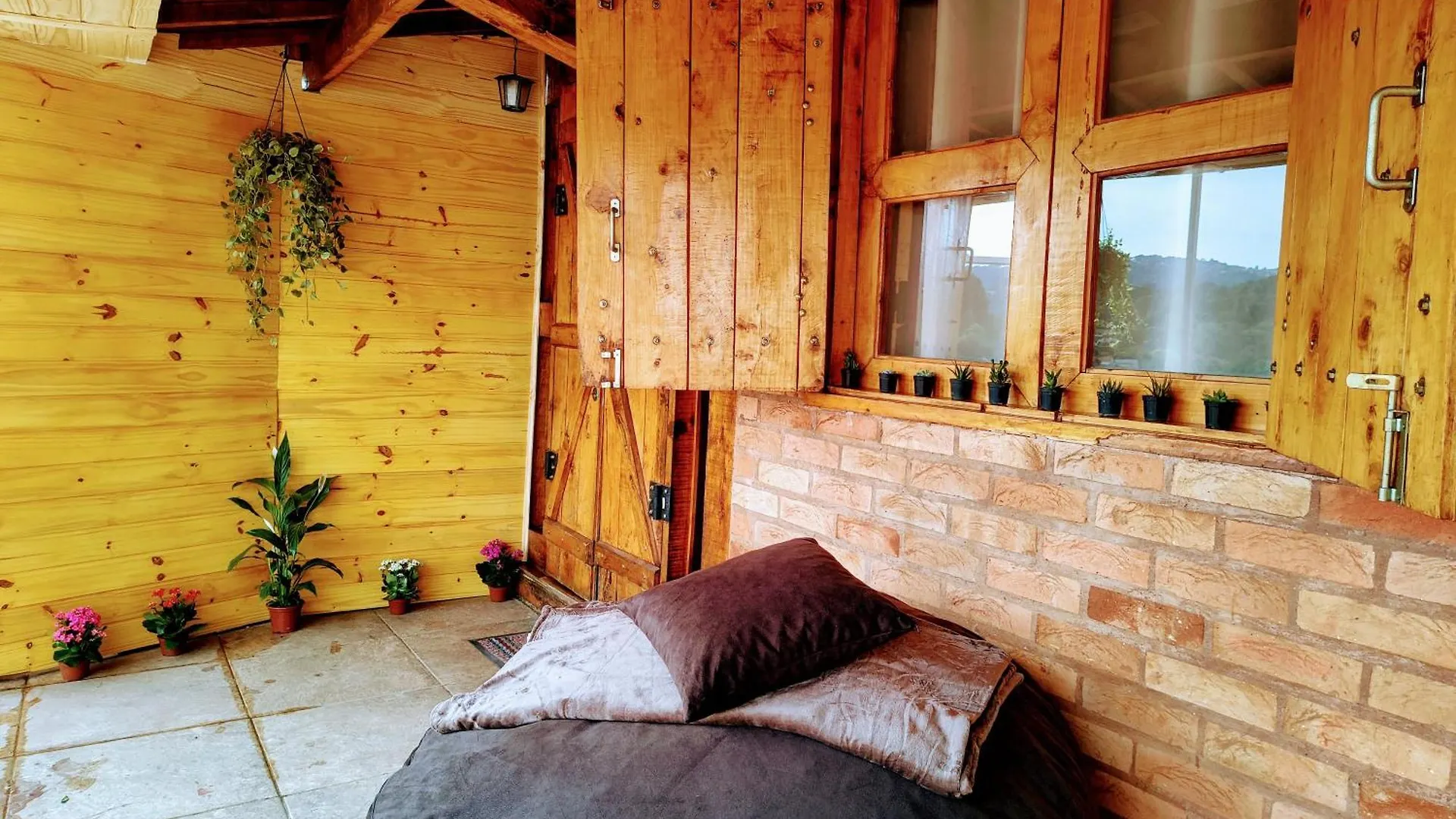 Suite Rustica Aconchego - Com Banheira De Hidromassagem Campos do Jordao Holiday home